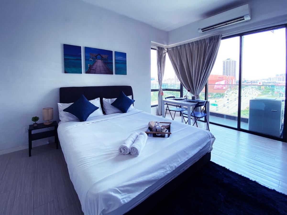 Appartement Lily & Loft - The Grand Sofo, Petaling Jaya Extérieur photo