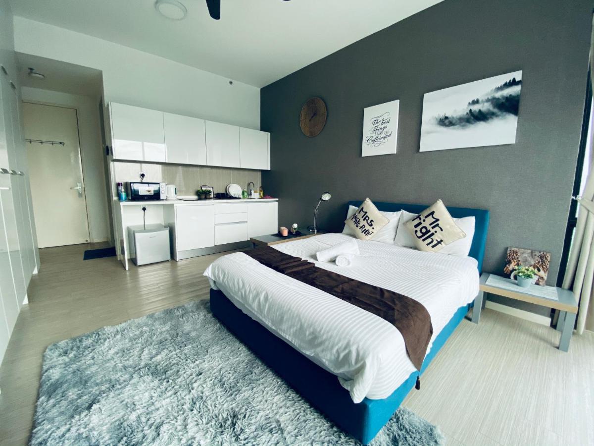 Appartement Lily & Loft - The Grand Sofo, Petaling Jaya Extérieur photo