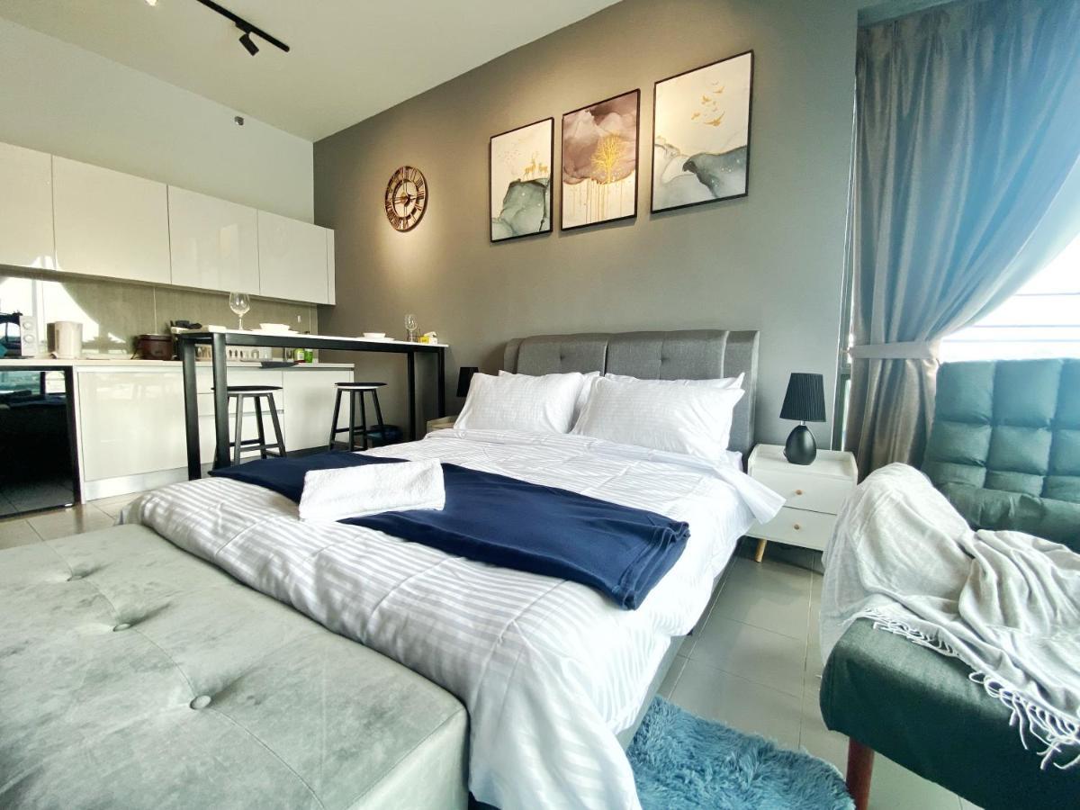 Appartement Lily & Loft - The Grand Sofo, Petaling Jaya Extérieur photo