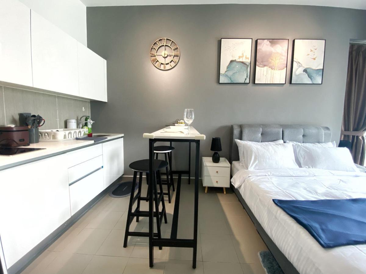 Appartement Lily & Loft - The Grand Sofo, Petaling Jaya Extérieur photo