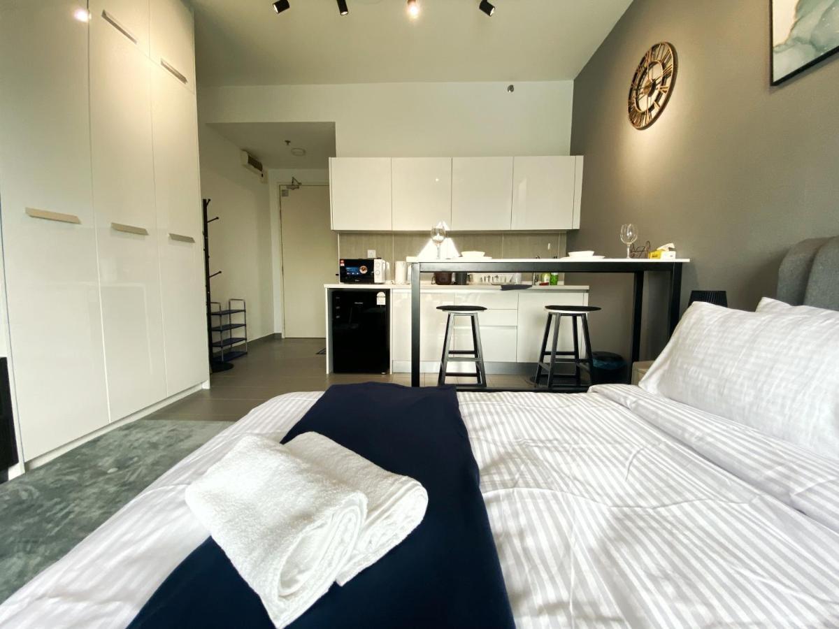 Appartement Lily & Loft - The Grand Sofo, Petaling Jaya Extérieur photo