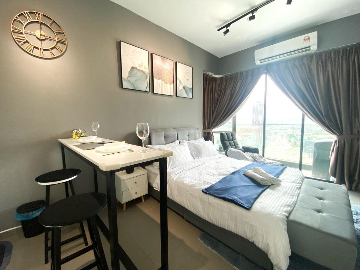 Appartement Lily & Loft - The Grand Sofo, Petaling Jaya Extérieur photo