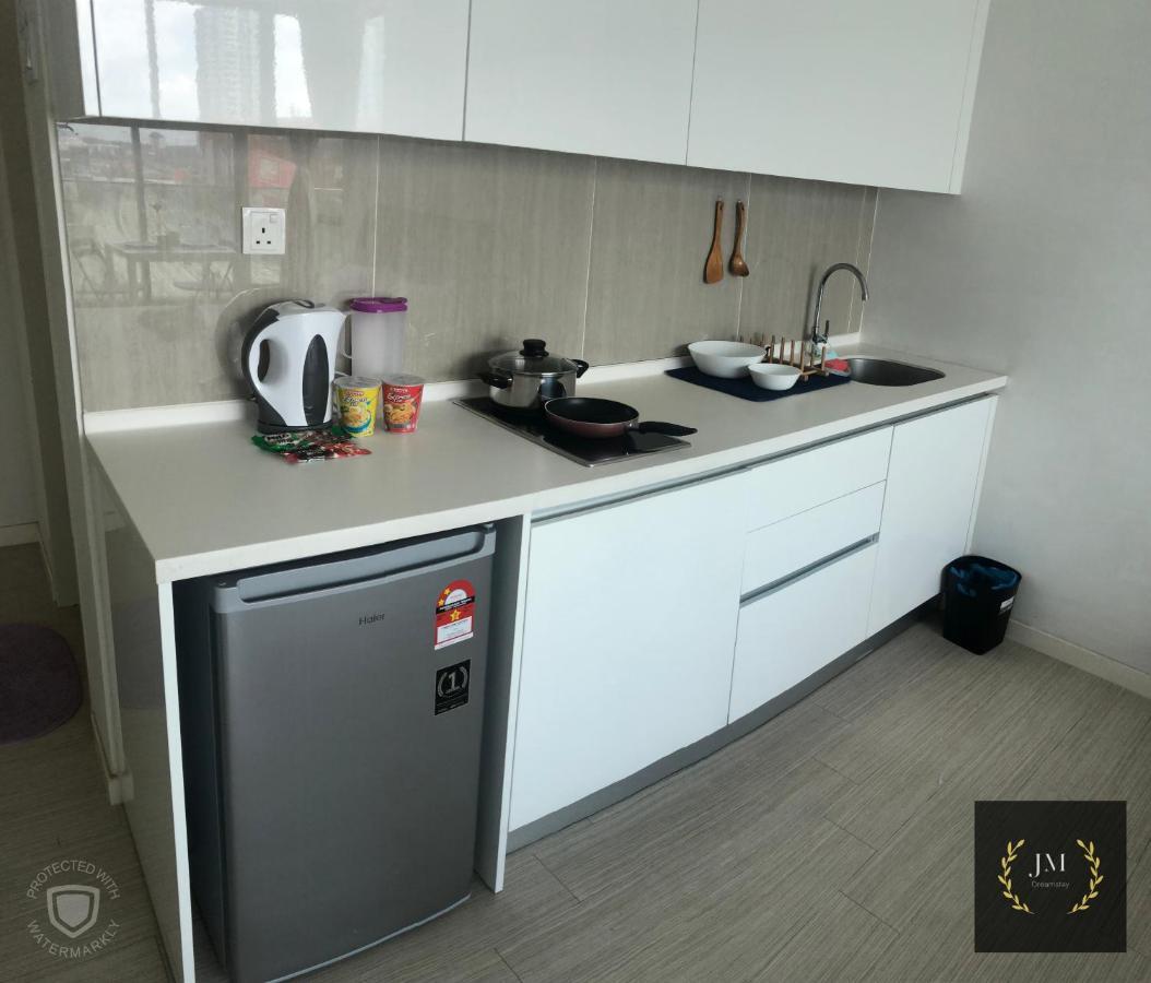 Appartement Lily & Loft - The Grand Sofo, Petaling Jaya Extérieur photo